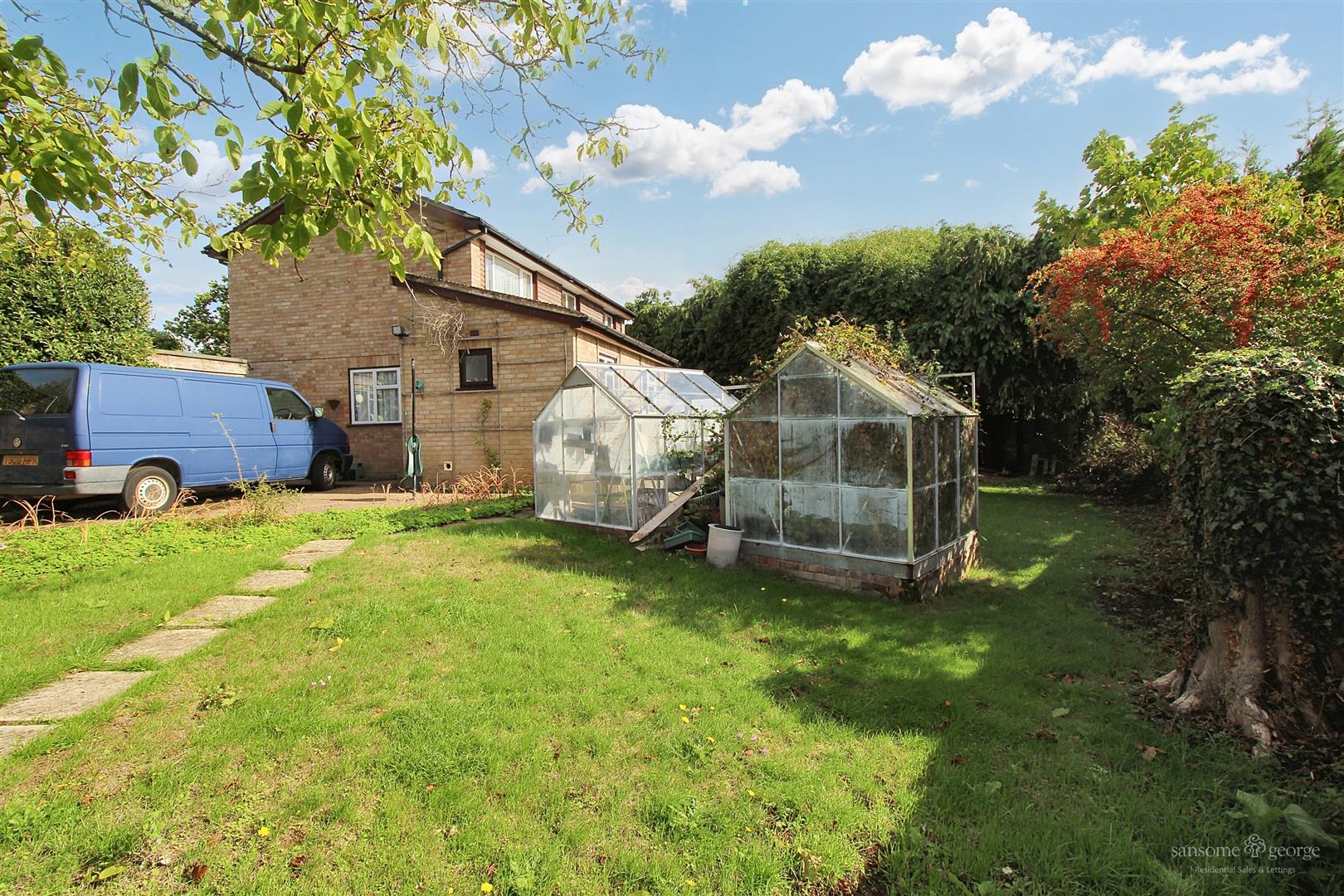 Fircroft Close, Tilehurst, Reading